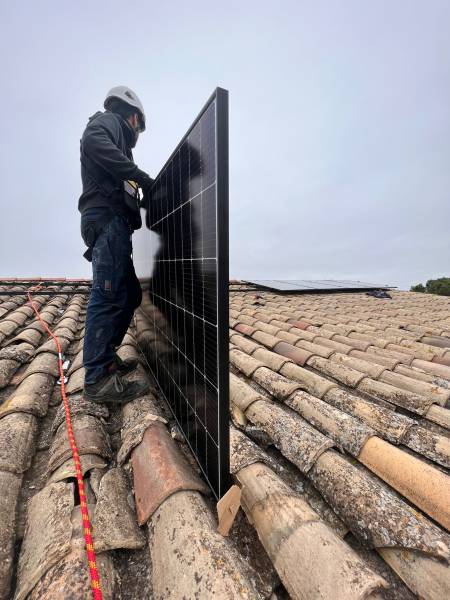 prix installation panneaux photovoltaïques dans l'Hérault à Montpellier