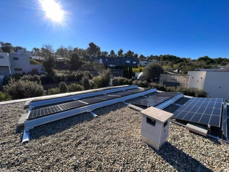 installation de panneaux solaires Montpeyroux HERAULT 34